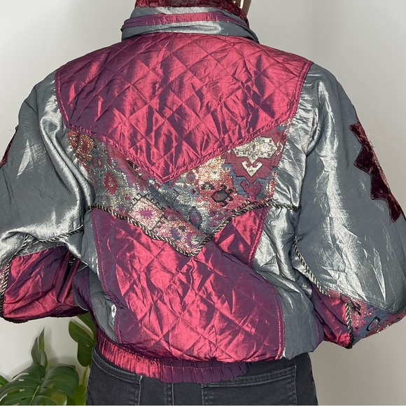 Vintage Bomber Jacket - Picture 5 of 8
